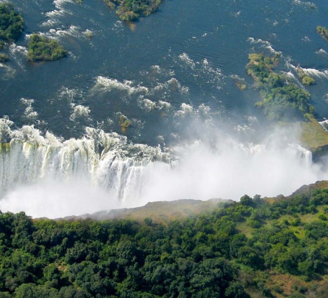 Janala Tours and Safaris - Zimbabwe Victoria Falls day trip