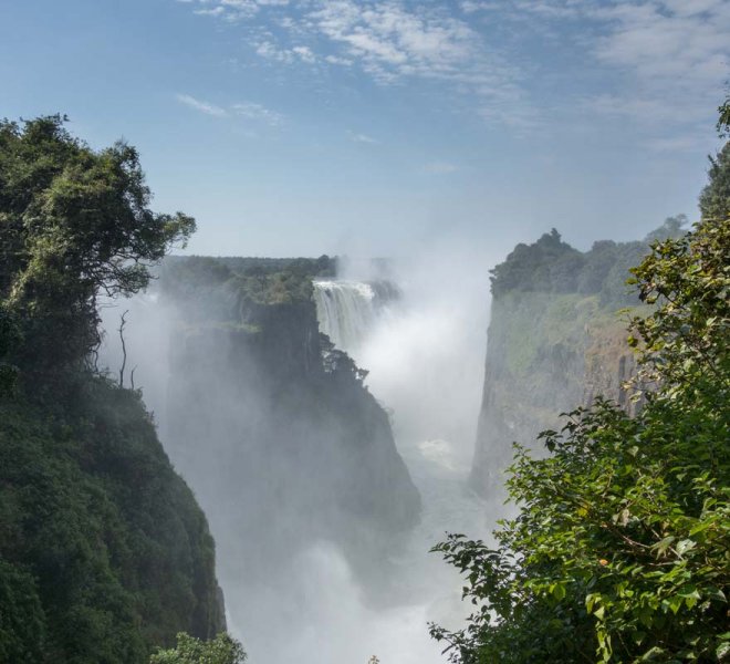 Janala Tours and Safaris - Zimbabwe Victoria Falls day trip